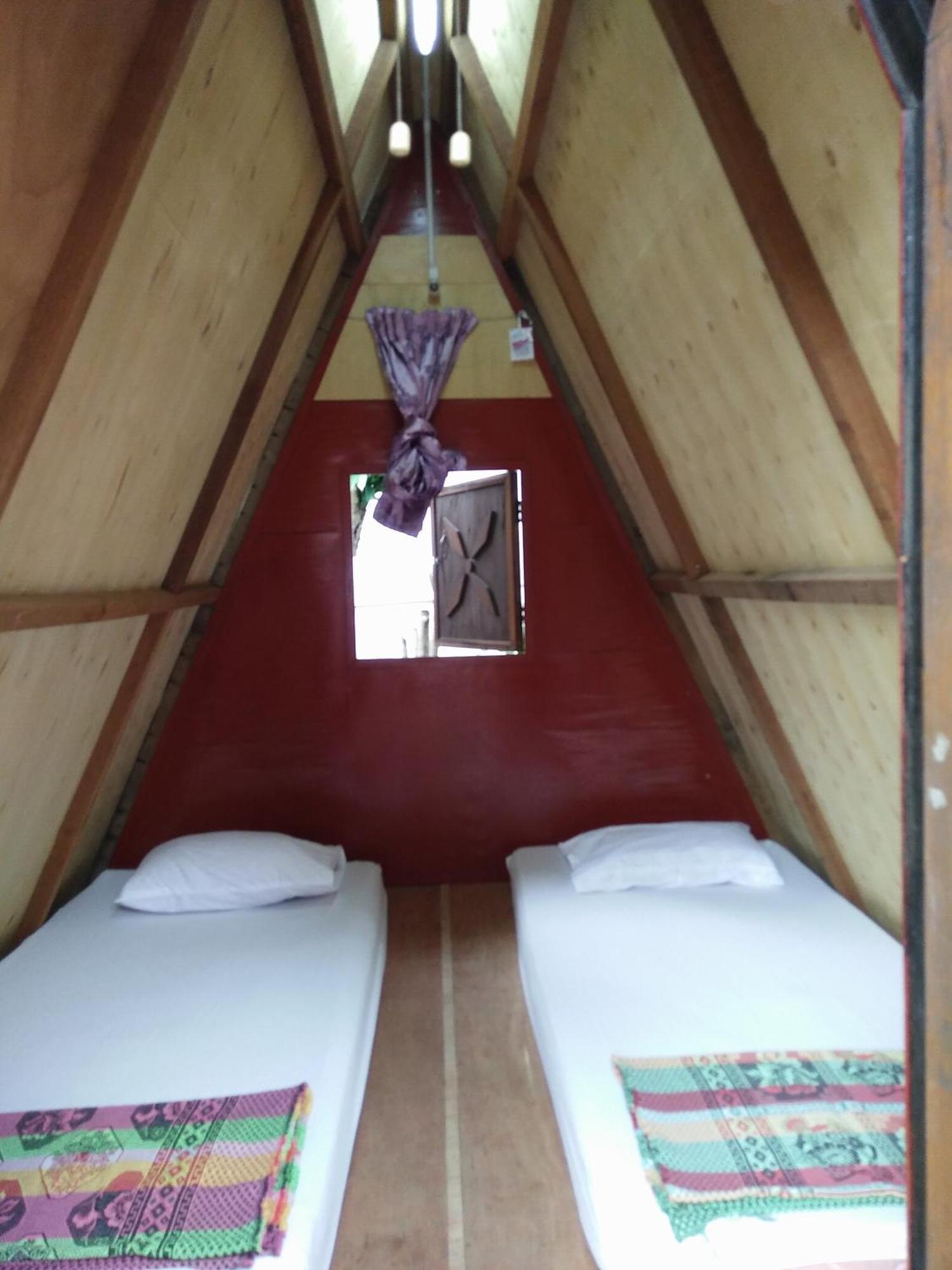 מלון קמפונג טלוק ניפה Nazri Nipah Camp Pangkor חדר תמונה