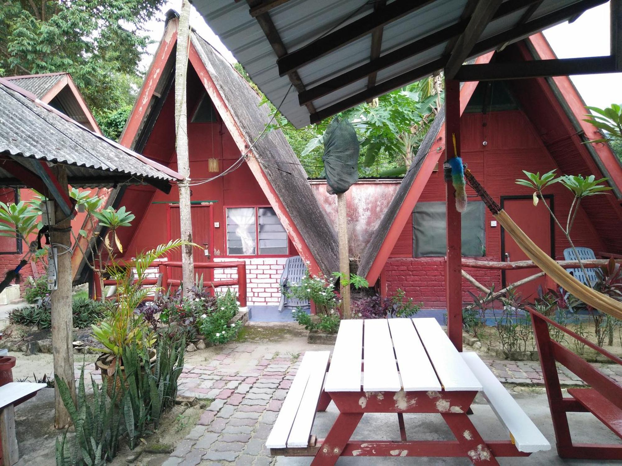 מלון קמפונג טלוק ניפה Nazri Nipah Camp Pangkor חדר תמונה